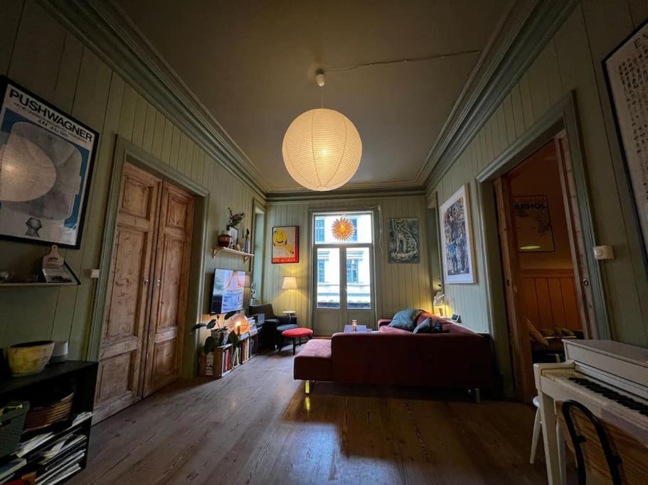 Elegant & Quiet Apartment In Historic House - Prime Location In Oslo West Exterior foto